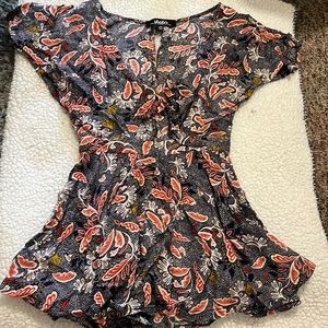 Brand new Lulu’s romper. Size XS.